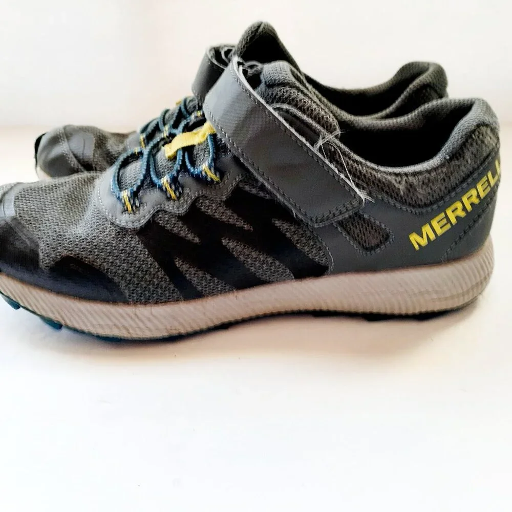 Merrell Boys Shoes Gray Nova 2 Trail Running Hiking 4.5